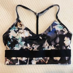 Nike sports bra. Never been worn!